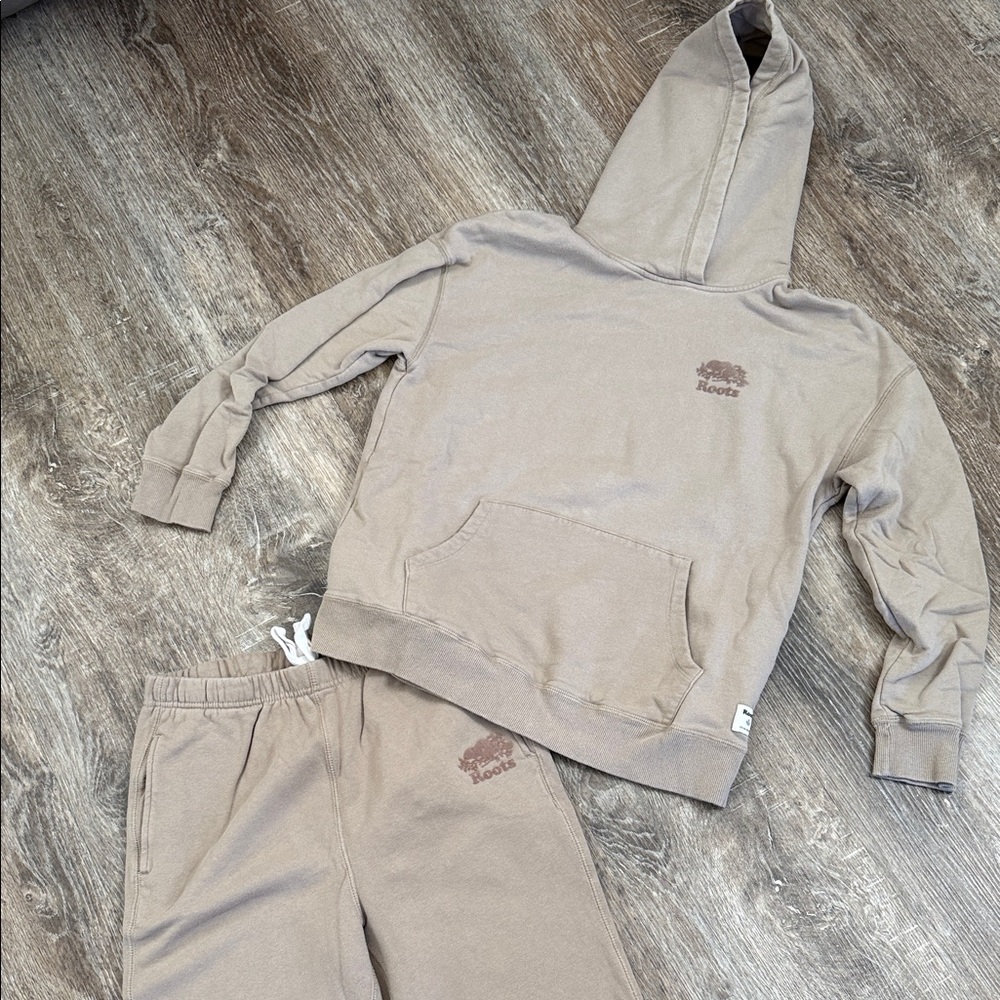 Roots Beige Tracksuit Set